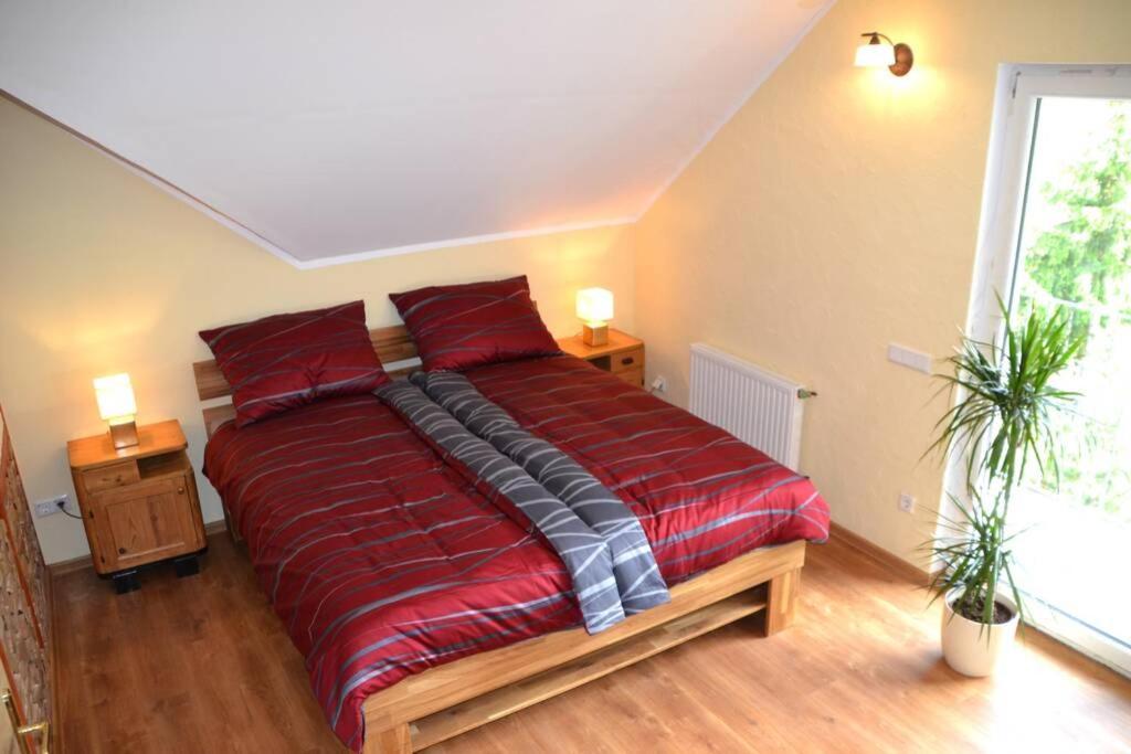 Villam Apartment Maribor Eksteriør billede